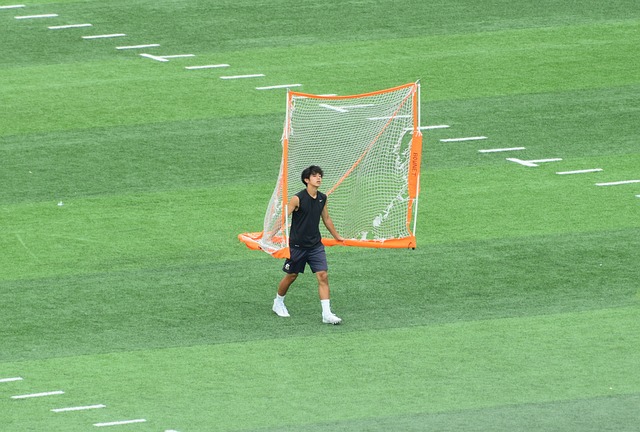 决了中锋问 决了中锋问